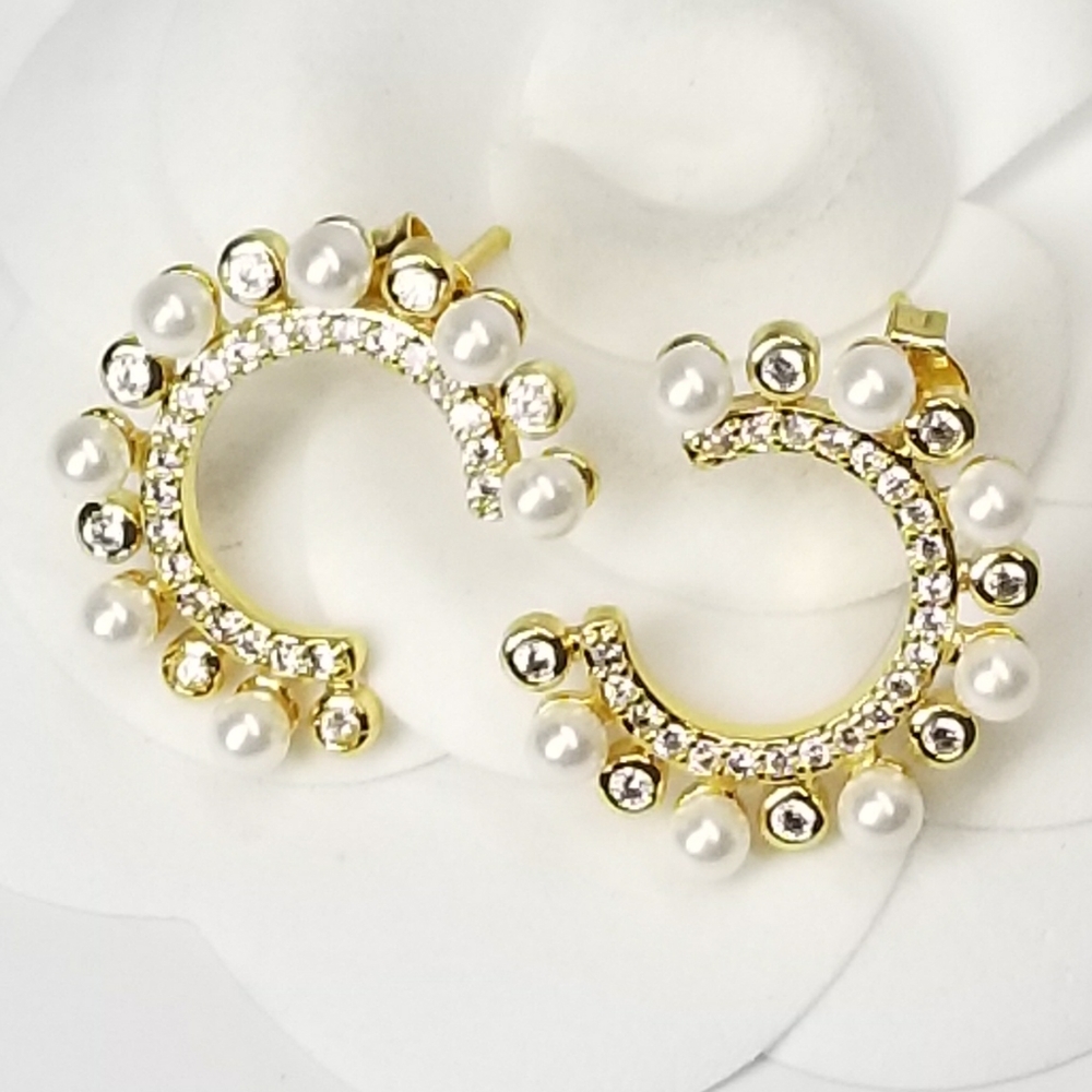 NWT Pave CZ Studs earrings NEW - Picture 8 of 9